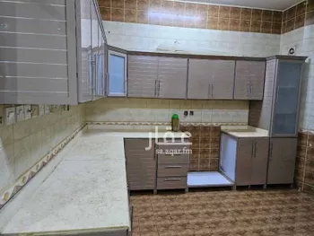 شقة للإيجار في شارع أبي الفتح الرزاز, حي عرقة, مدينة الرياض, منطقة الرياض