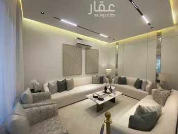 فيلا للبيع في شارع المغيره بن نوفل, حي عكاظ, مدينة الرياض, منطقة الرياض صورة 3