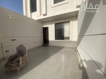 فيلا للبيع في شارع كعب الهجري, حي عكاظ, مدينة الرياض, منطقة الرياض صورة 3