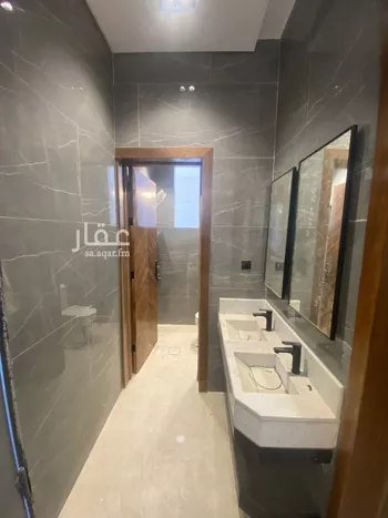 فيلا للبيع في شارع الحر بن قيس, حي عكاظ, مدينة الرياض, منطقة الرياض صورة 5