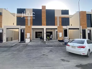 فيلا للبيع في شارع المغيره بن نوفل, حي عكاظ, مدينة الرياض, منطقة الرياض