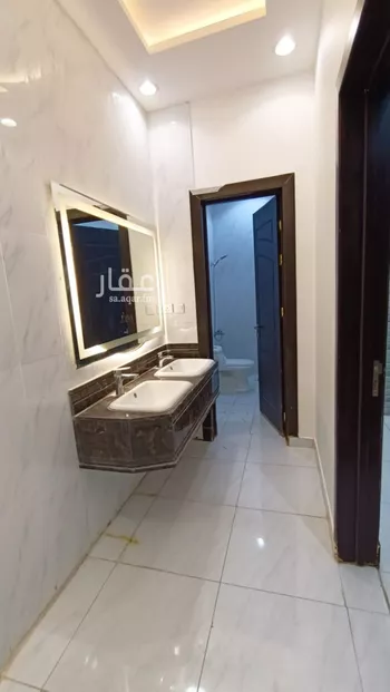 فيلا للإيجار في شارع نهر أم الربيع, حي القادسية, مدينة الرياض, منطقة الرياض صورة 5