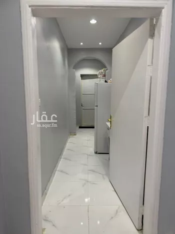عمارة للبيع في شارع المعتصم, حي الخليج, مدينة الرياض, منطقة الرياض صورة 2