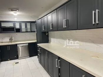 فيلا للبيع في شارع رانية, حي قرطبة, مدينة الرياض, منطقة الرياض صورة 5