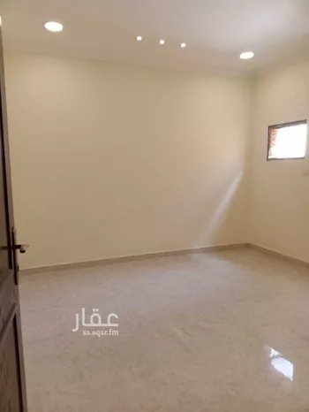 فيلا للبيع في شارع العبرة, حي الشعلة, مدينة الدمام, المنطقة الشرقية صورة 2