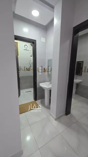 شقة مفروشة للحجز في شارع الامام الاوزاعى ، حي الروضة ، نجران ، منطقة نجران صورة 4