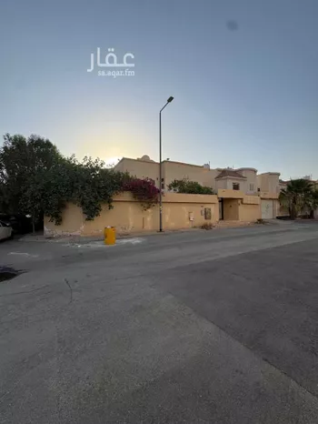 فيلا للإيجار في شارع ابن قتيدة, حي السلام, مدينة الرياض, منطقة الرياض صورة 2