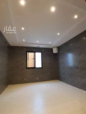 دور للبيع في شارع الطارق, حي الرمال, مدينة الرياض, منطقة الرياض صورة 2