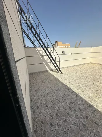 فيلا للبيع في شارع البراء بن مالك, حي السويس 2, مدينة جازان, منطقة جازان صورة 3