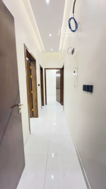 شقة للبيع في شارع ريع القطاع, حي الروابي, مدينة ابها, منطقة عسير صورة 2