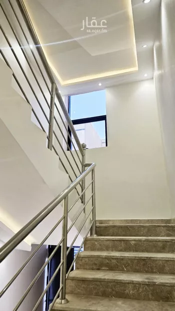 شقة للبيع في شارع عمر المحروسي, حي الظرفة, مدينة خميس مشيط, منطقة عسير صورة 4