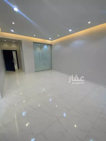 فيلا للبيع في شارع سنان بن عمرو, حي الجامعيين, مدينة خميس مشيط, منطقة عسير صورة 3