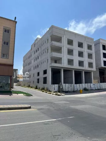 عمارة للبيع في شارع شارع عمرو بن الجموح, حي البديع, مدينة ابها, منطقة عسير صورة 2
