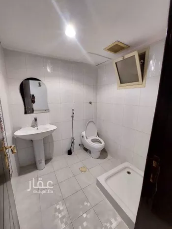 شقة للإيجار في شارع سعد بن أيوب, حي النزهة, مدينة الرياض, منطقة الرياض صورة 2