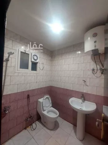 شقة للإيجار في  صورة 2