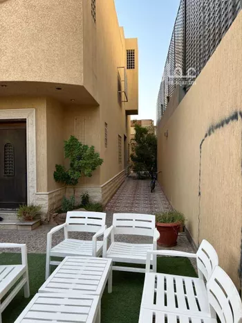 فيلا للبيع في شارع الحريدة ، حي الملقا ، الرياض ، منطقة الرياض صورة 3
