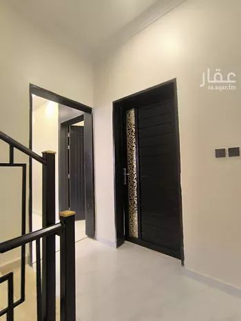 دور للبيع في شارع مالك بن الحارث, حي بدر, مدينة الرياض, منطقة الرياض صورة 5