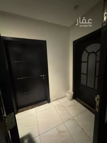 فيلا للبيع في شارع أحمد صالح قنديل, حي عرقة, مدينة الرياض, منطقة الرياض صورة 2