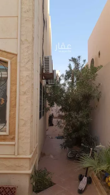 فيلا للبيع في شارع الرياحين, حي الربيع, مدينة الرياض, منطقة الرياض صورة 5