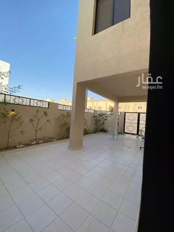فيلا للبيع في شارع نجد, حي ظهرة لبن, مدينة الرياض, منطقة الرياض صورة 2