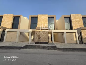 دور للبيع في شارع خبيب بن عدي الانصاري, حي الرمال, مدينة الرياض, منطقة الرياض