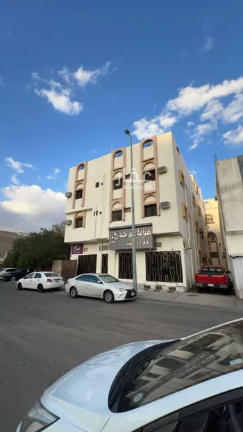 عمارة للبيع في شارع 5622275, حي بن سويلم, مدينة امارة منطقة مكة المكرمة - الطائف, منطقة مكة المكرمة