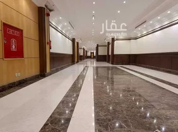 مكتب تجاري للإيجار في شارع طريق الملك عبدالعزيز, حي الشاطئ, مدينة جدة, منطقة مكة المكرمة