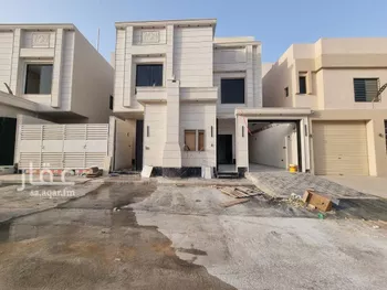 فيلا للبيع في شارع الرسالة, حي بدر, مدينة الرياض, منطقة الرياض صورة 2
