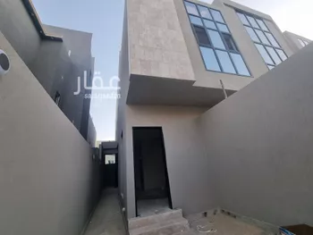 دور للبيع في شارع ريس, حي بدر, مدينة الرياض, منطقة الرياض صورة 3