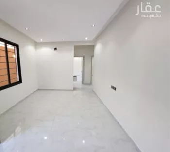 دور للبيع في شارع حامد عبدالحفيظ, حي عكاظ, مدينة الرياض, منطقة الرياض صورة 4