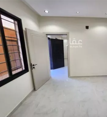 دور للبيع في شارع حامد عبدالحفيظ, حي عكاظ, مدينة الرياض, منطقة الرياض صورة 3
