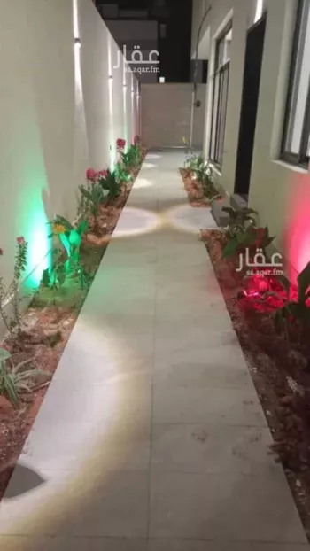 فيلا للبيع في شارع الملك خالد ابن عبدالعزيز سعود, حي عقرباء, مدينة امارة منطقة الرياض - الجبيله, منطقة الرياض
