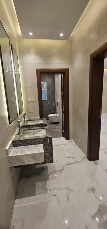 فيلا للبيع في شارع الدمام الفرعي, حي غرناطة, مدينة الرياض, منطقة الرياض صورة 2