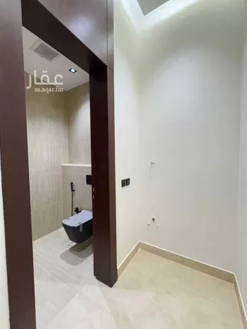دور للبيع في شارع عبدالرحمن بن عمرو السلمي, حي العارض, مدينة الرياض, منطقة الرياض صورة 3