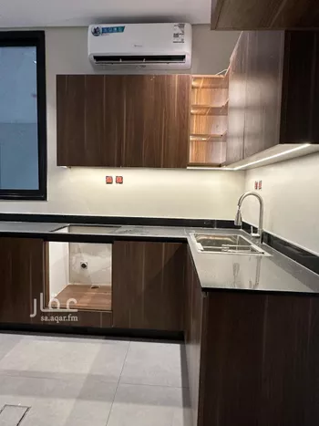 شقة للبيع في شارع ابن النفيس, حي الجامعيين, مدينة الدمام, المنطقة الشرقية صورة 4
