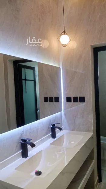 شقة للبيع في حي العزيزية, مدينة الجبيل, المنطقة الشرقية صورة 5