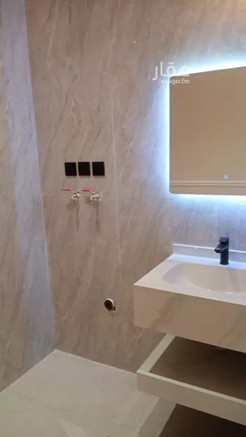 شقة للبيع في حي العزيزية, مدينة الجبيل, المنطقة الشرقية صورة 2
