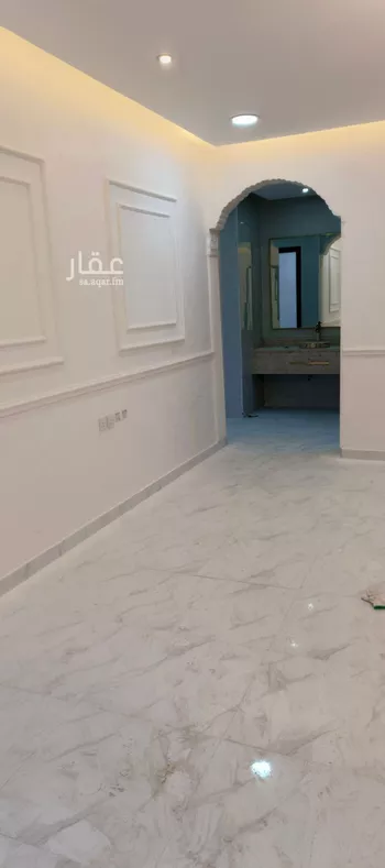شقة للبيع في شارع عدي ابن عمرو, حي ضاحية الملك فهد, مدينة الدمام, المنطقة الشرقية