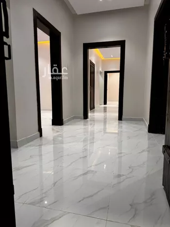 دور للبيع في شارع عبادة بن الصامت, حي النايفية, مدينة حفر الباطن, المنطقة الشرقية صورة 2