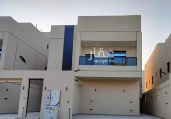 دور للبيع في شارع الامام مالك, حي بدر, مدينة الرياض, منطقة الرياض