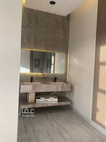 فيلا للبيع في شارع المروج 28, حي المروج, مدينة صامطه, منطقة جازان صورة 2