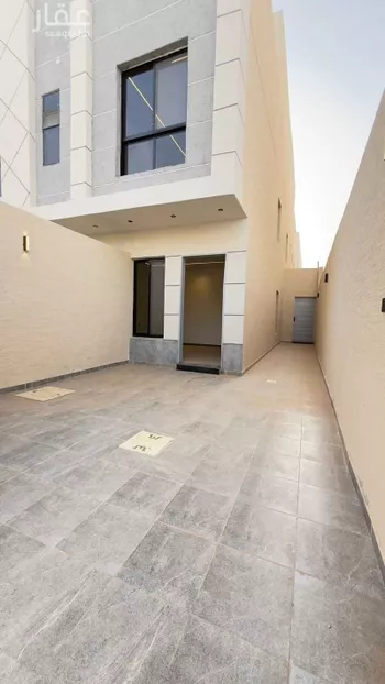 دور للبيع في حي بدر, مدينة الرياض, منطقة الرياض صورة 3
