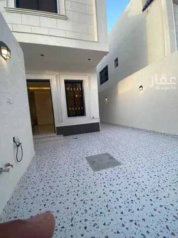 دور للبيع في شارع ابي العلاء الواسطي, حي بدر, مدينة الرياض, منطقة الرياض صورة 3