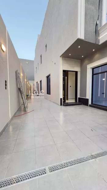 دور للبيع في شارع أحمد بن , حي الحزم, مدينة الرياض, منطقة الرياض صورة 3