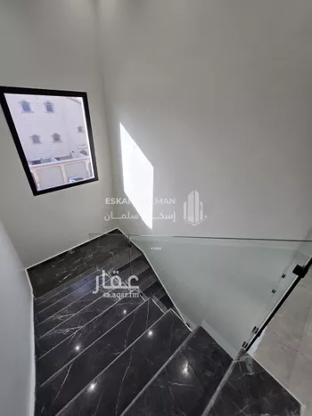 شقة للبيع في شارع عبدالعزيز العباسي, حي الملك فيصل, مدينة الرياض, منطقة الرياض صورة 2