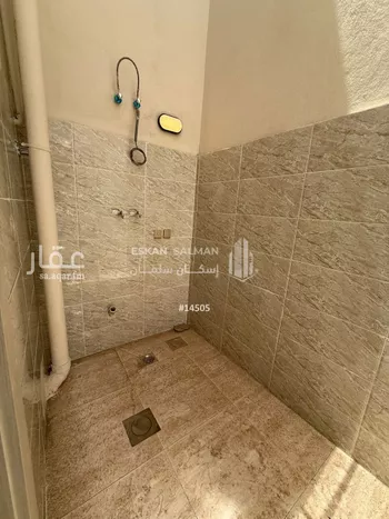 دور للبيع في شارع عيسى عبدالله محمد ال جابر عسيري, حي نبلاء, مدينة المدينه المنوره, منطقة المدينة المنورة صورة 5