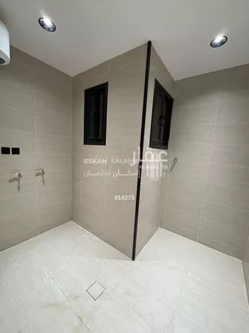 دور للبيع في شارع زهير بن الحارث, حي الظرفة, مدينة خميس مشيط, منطقة عسير صورة 2