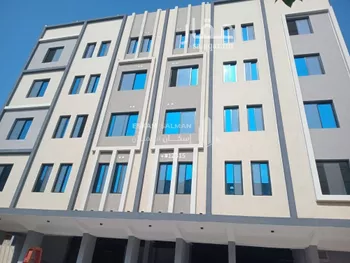 شقة للبيع في شارع علي بن جميل, حي الربوة, مدينة جدة, منطقة مكة المكرمة