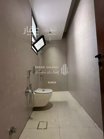 فيلا للبيع في شارع الوادي الأخضر, حي ديراب, مدينة الرياض, منطقة الرياض صورة 3