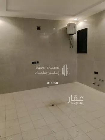 فيلا للبيع في شارع عبدالله عبدالرحيم قاضي, حي بدر, مدينة الرياض, منطقة الرياض صورة 2